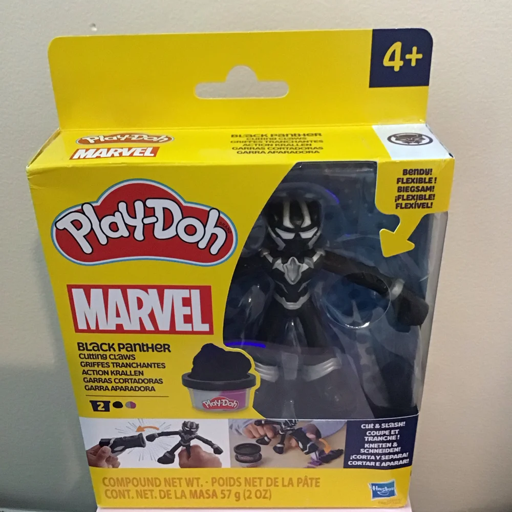 Play Doh Marvel Black Panther‎ Cutting Claws Action Figure Compound Set 4+